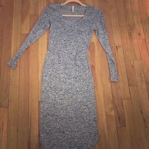 Grey tight dress 💙